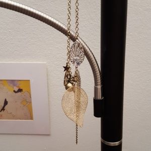 NWOT 22" long statement necklace